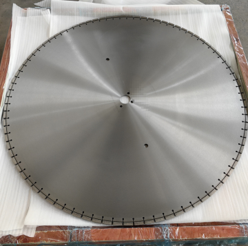 압축 응력을 받는 콘크리트 및 압축 응력을 받는 광속 삭감을 위한 710mm 레이저에 의하여 용접되는 잎