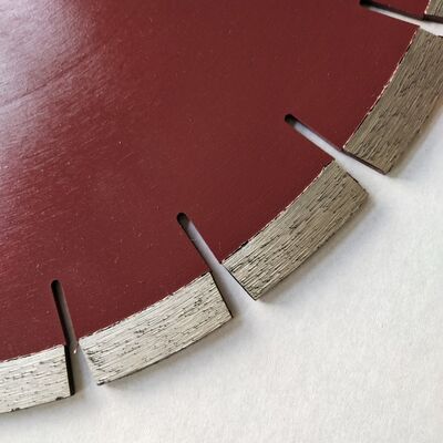 단단한 발사된 찰흙 벽돌을 위한 침묵하는 핵심을 가진 350mm 레이저에 의하여 용접되는 잎