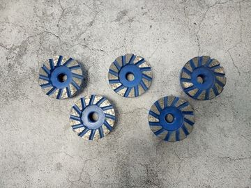 밖으로 돌 콘크리트를 위한 직경 50mm 터보 컵 다이아몬드 회전 숫돌